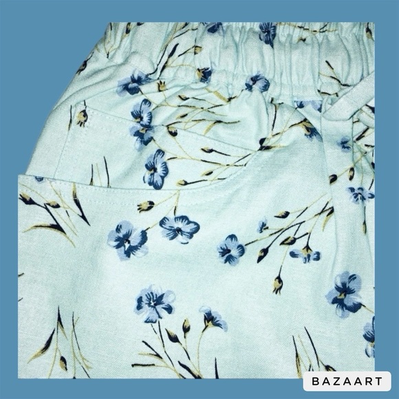 🌪️ NWT DENIM AND CO. Floral Print Capris - Picture 3 of 7